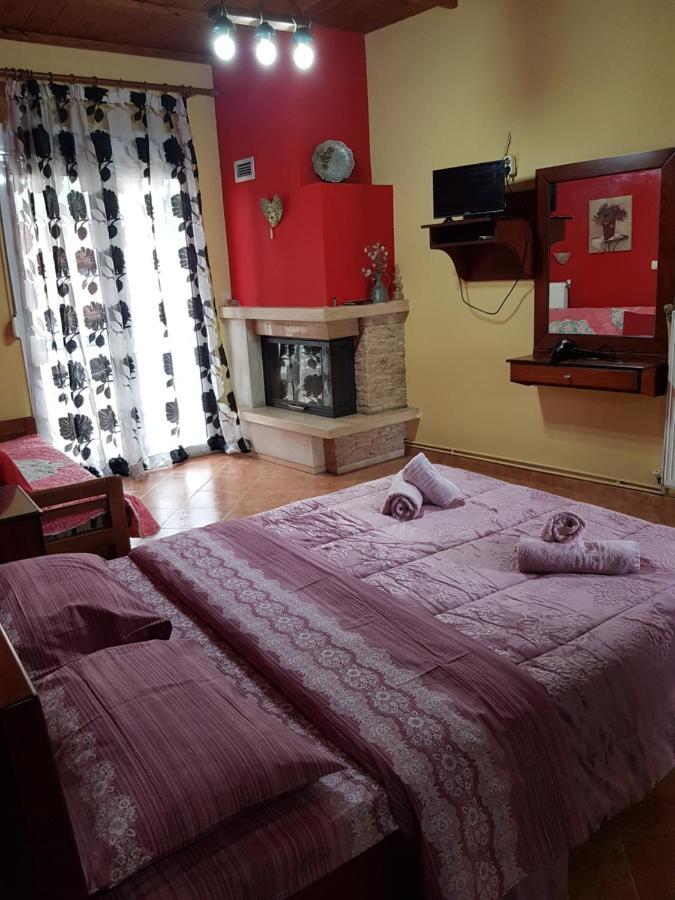 Alexandros Guesthouse Orma Ngoại thất bức ảnh
