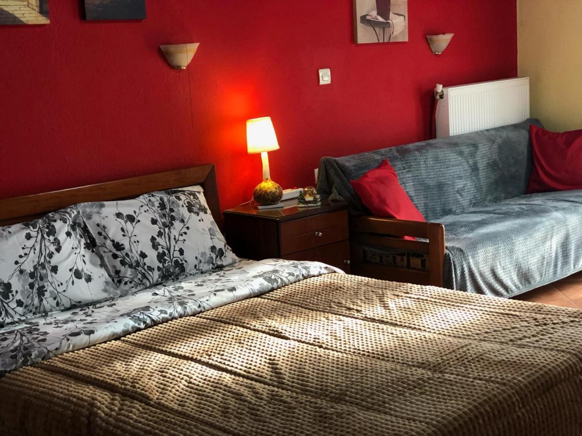 Alexandros Guesthouse Orma Ngoại thất bức ảnh