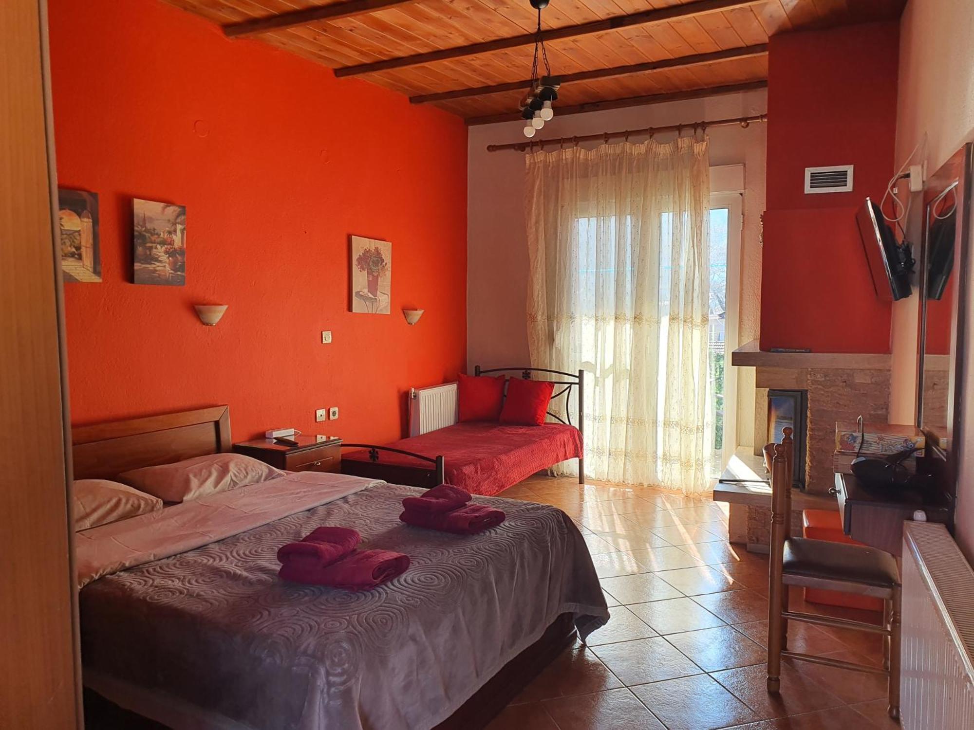 Alexandros Guesthouse Orma Ngoại thất bức ảnh